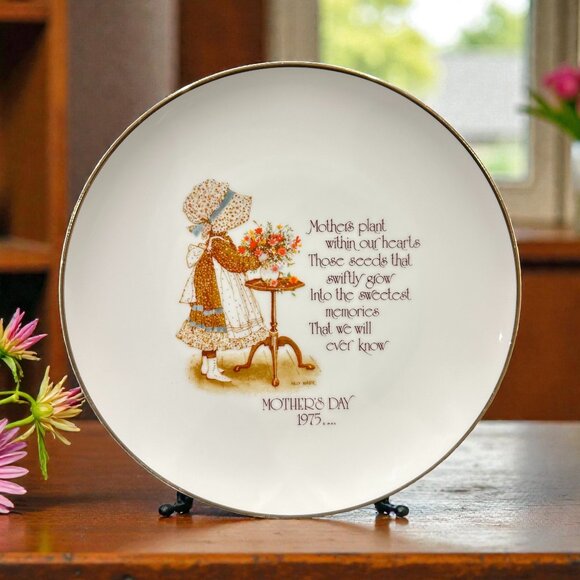 Vintage Holly Hobbie Mother’s Day Plate 1975, Decorative Plate, - Picture 1 of 4